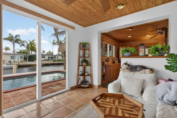 $1,150,000 | 900 Southeast 3rd Terrace, Pompano Beach, FL 33060