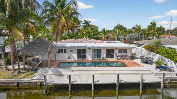 $1,150,000 | 900 Southeast 3rd Terrace, Pompano Beach, FL 33060