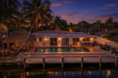 $1,200,000 | 900 Southeast 3rd Terrace, Pompano Beach, FL 33060