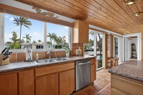 $1,200,000 | 900 Southeast 3rd Terrace, Pompano Beach, FL 33060