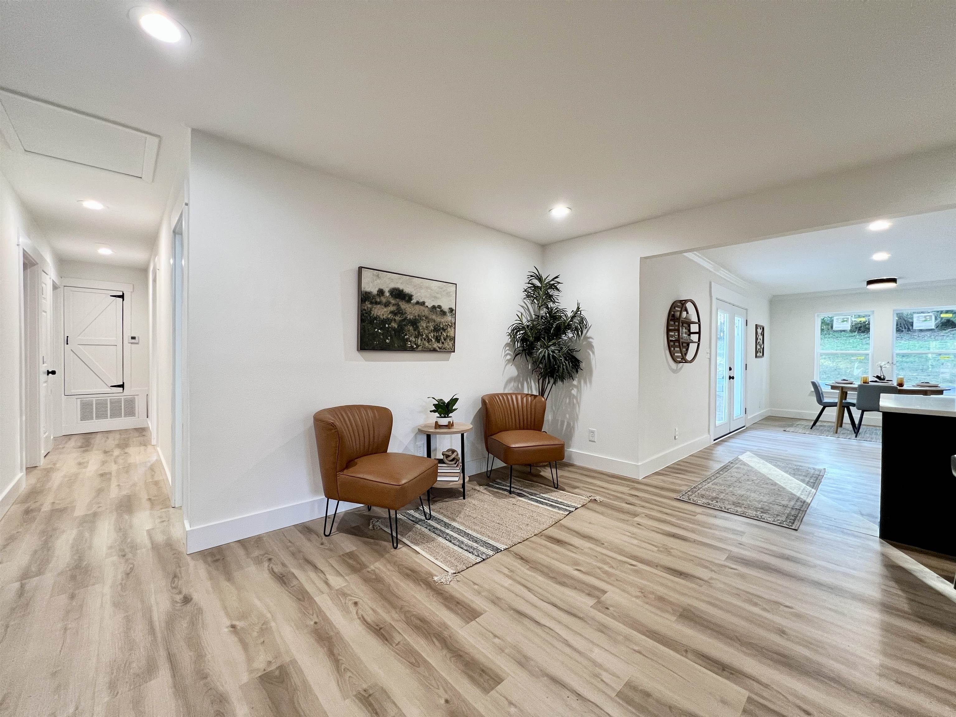 116 Sara Avenue East Daphne, AL 36527 - Photo 13 of 31 Sitting Room