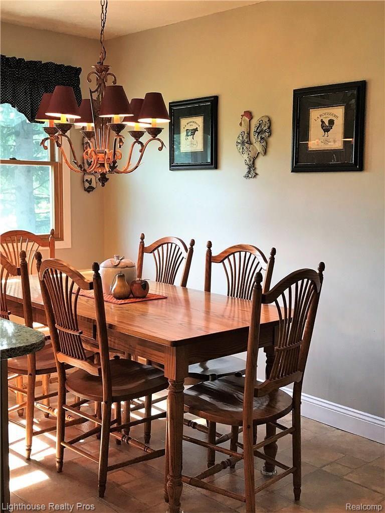 7150 Denton Hill Road Fenton, MI 48430 - Photo 9 of 47 IMG_0590.JPG