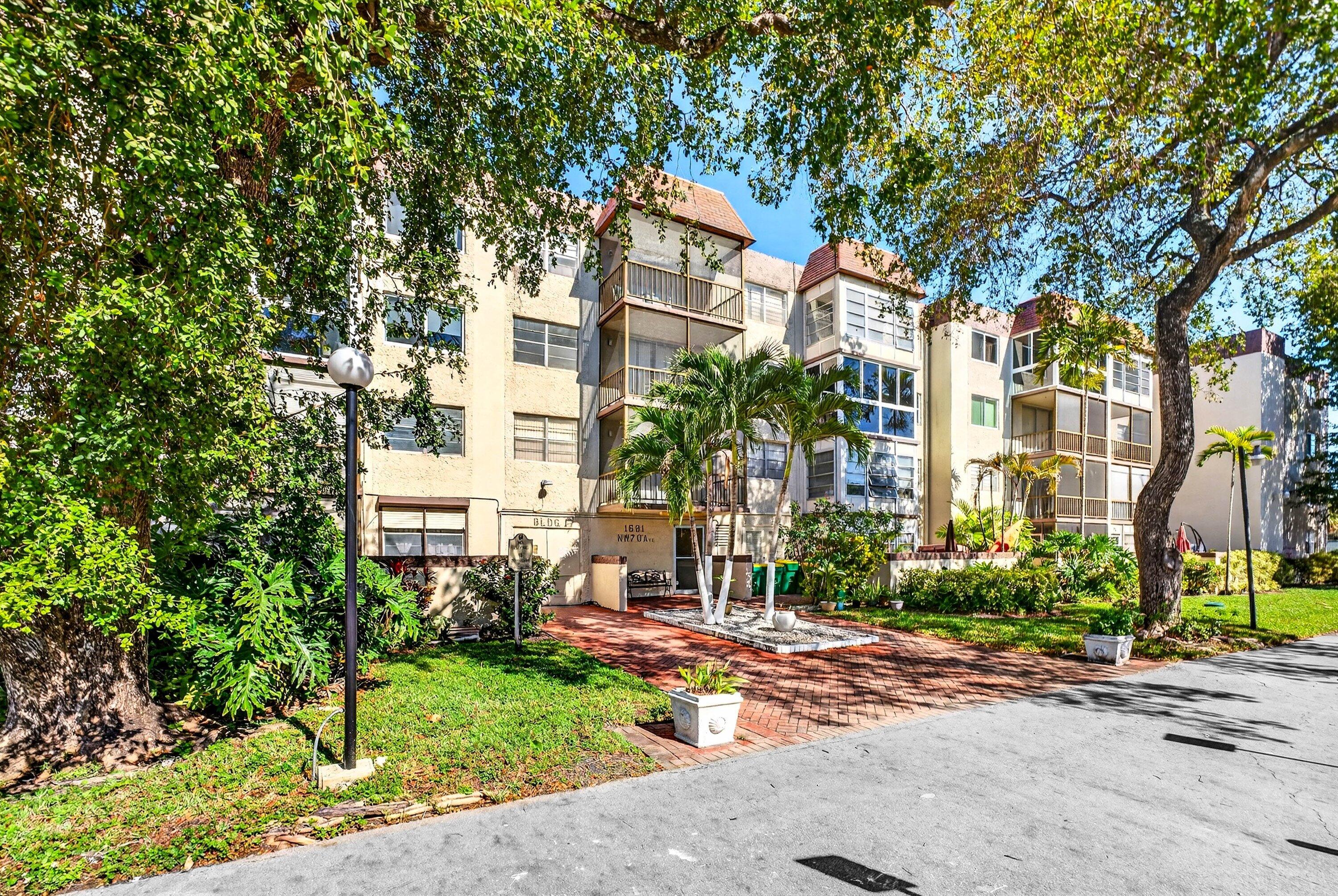 1681 Northwest 70th Avenue, Unit 102 Plantation, FL 33313 - Photo 28 of 37 002-1681Northwest70thAvenue-102-Plantati