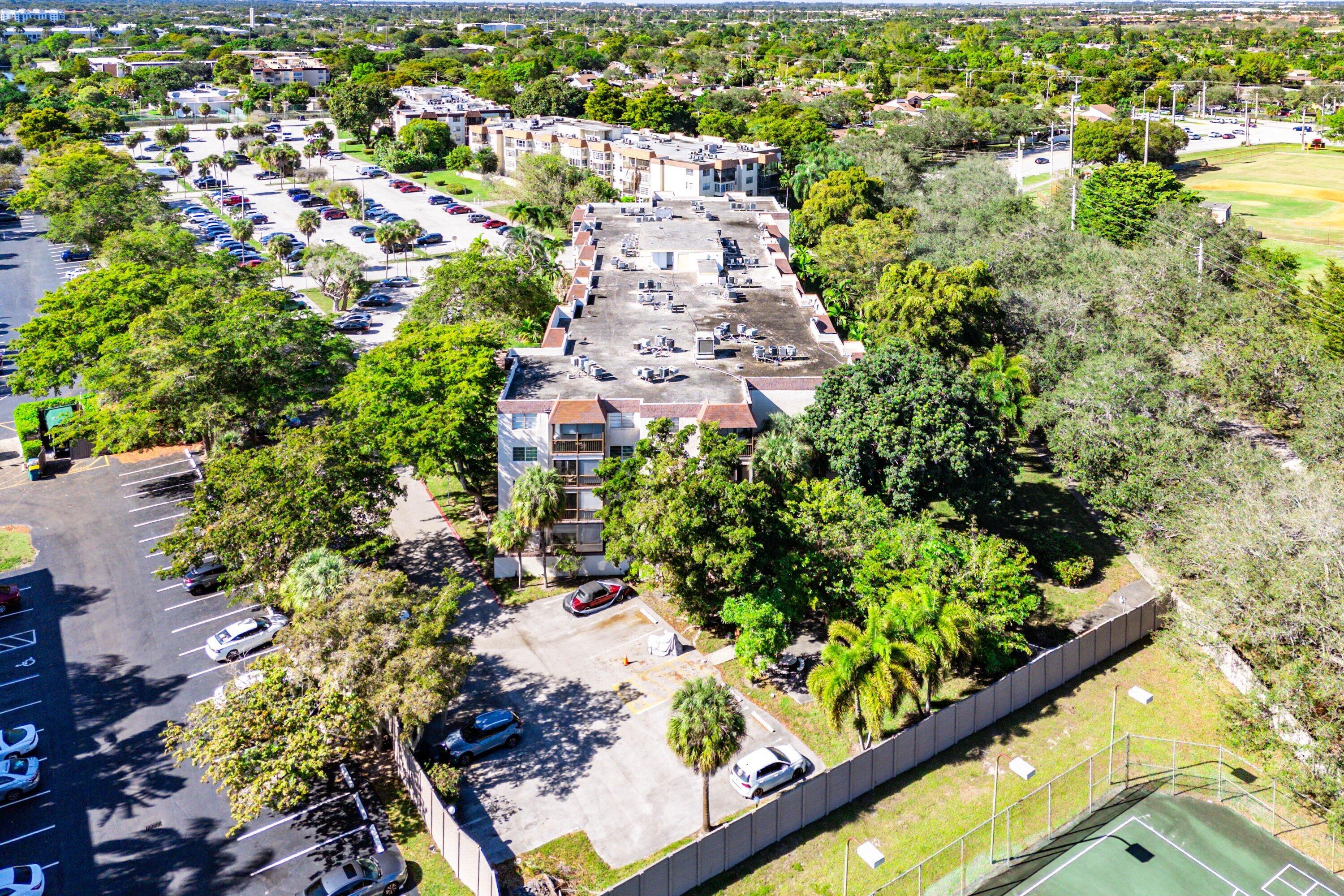 1681 Northwest 70th Avenue, Unit 102 Plantation, FL 33313 - Photo 29 of 37 040-1681Northwest70thAvenue-102-Plantati