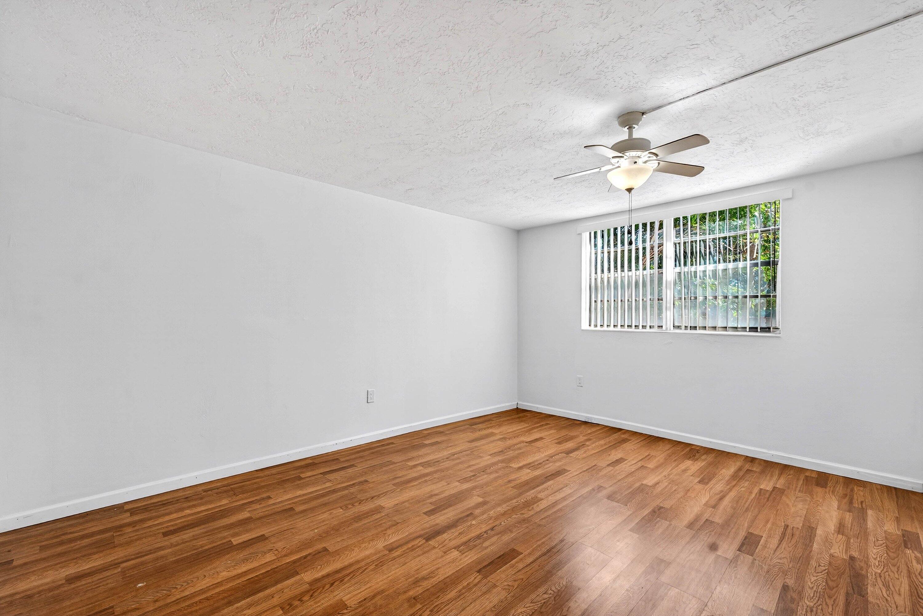 1681 Northwest 70th Avenue, Unit 102 Plantation, FL 33313 - Photo 8 of 37 007-1681Northwest70thAvenue-102-Plantati