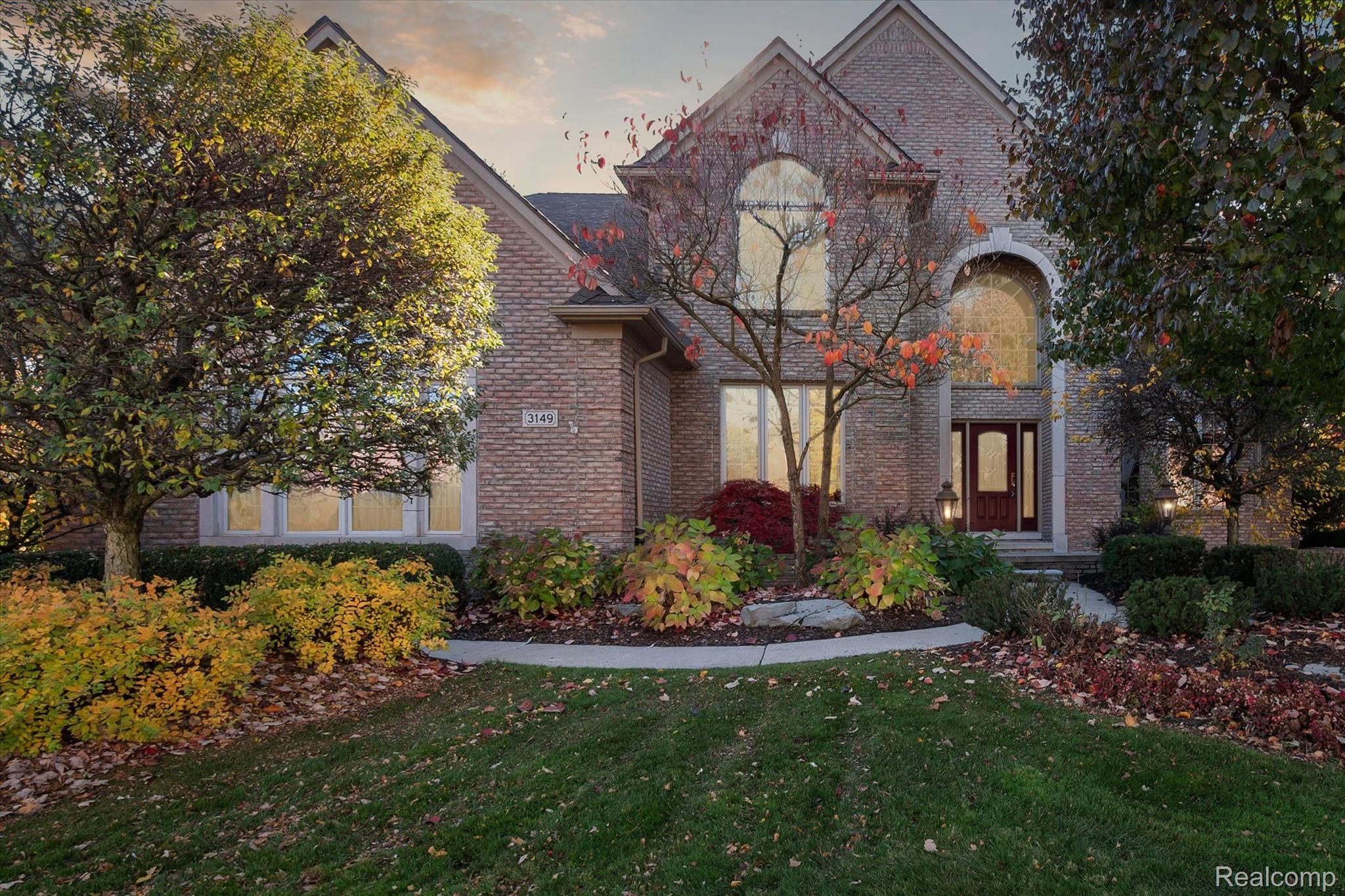 3149 Hedgewood Lane Rochester, MI 48309 - Photo 2 of 79 Gallery Image 2