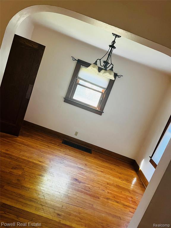 1735 Hemmeter Road Saginaw, MI 48638 - Photo 22 of 26 Gallery Image 22