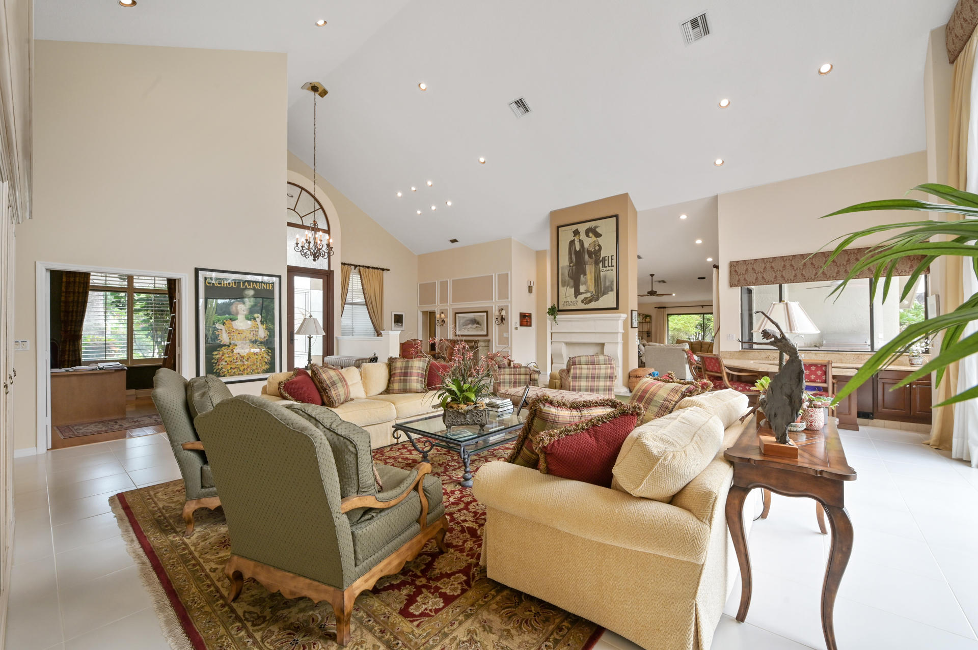 4832 Chamal Circle Boca Raton, FL 33487 - Photo 12 of 63 Living 4