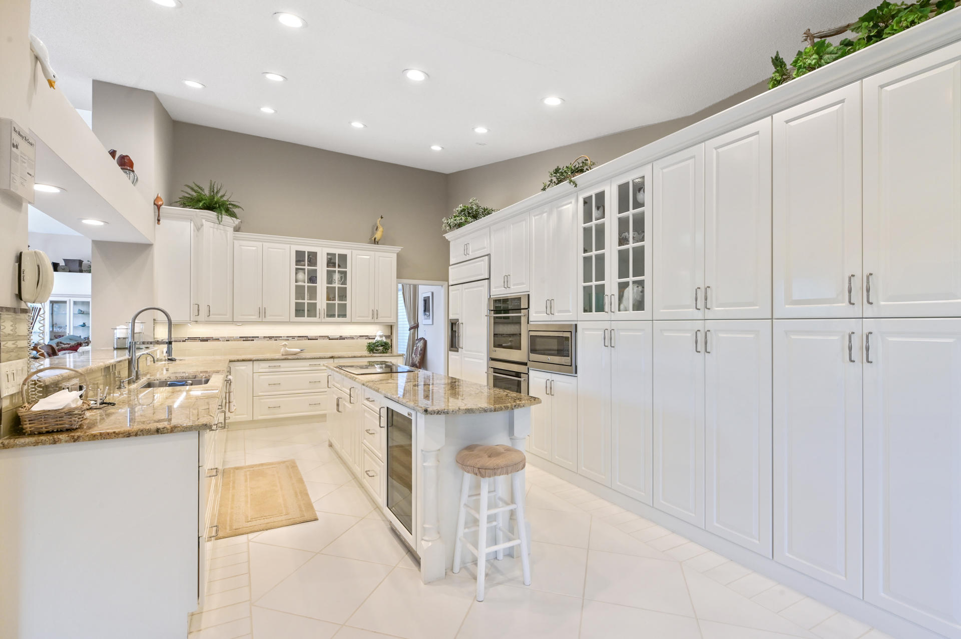 4832 Chamal Circle Boca Raton, FL 33487 - Photo 24 of 63 Kitchen 02