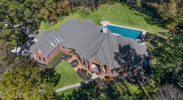 $1,795,000 | 11302 Lake Forest Drive, Conroe, TX 77384
