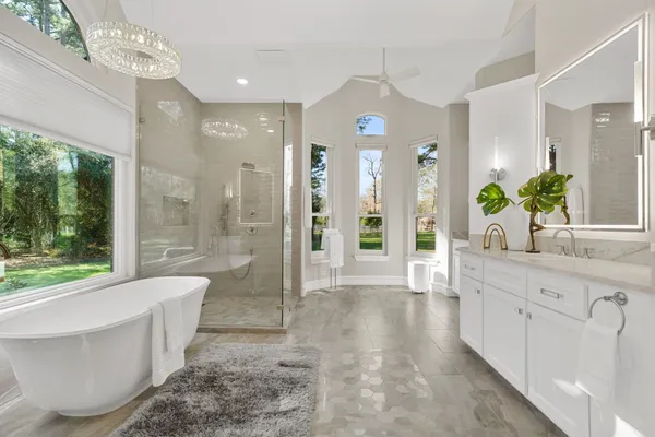 $1,795,000 | 11302 Lake Forest Drive, Conroe, TX 77384