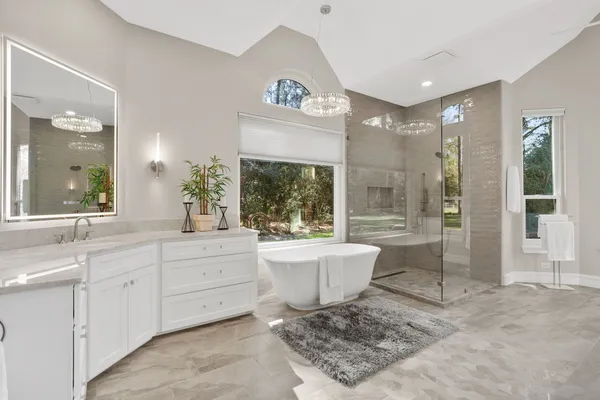$1,795,000 | 11302 Lake Forest Drive, Conroe, TX 77384