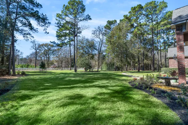 $1,795,000 | 11302 Lake Forest Drive, Conroe, TX 77384