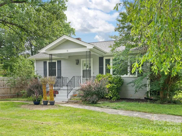 $425,000 | 41 Cedar Street, Asheville, NC 28803