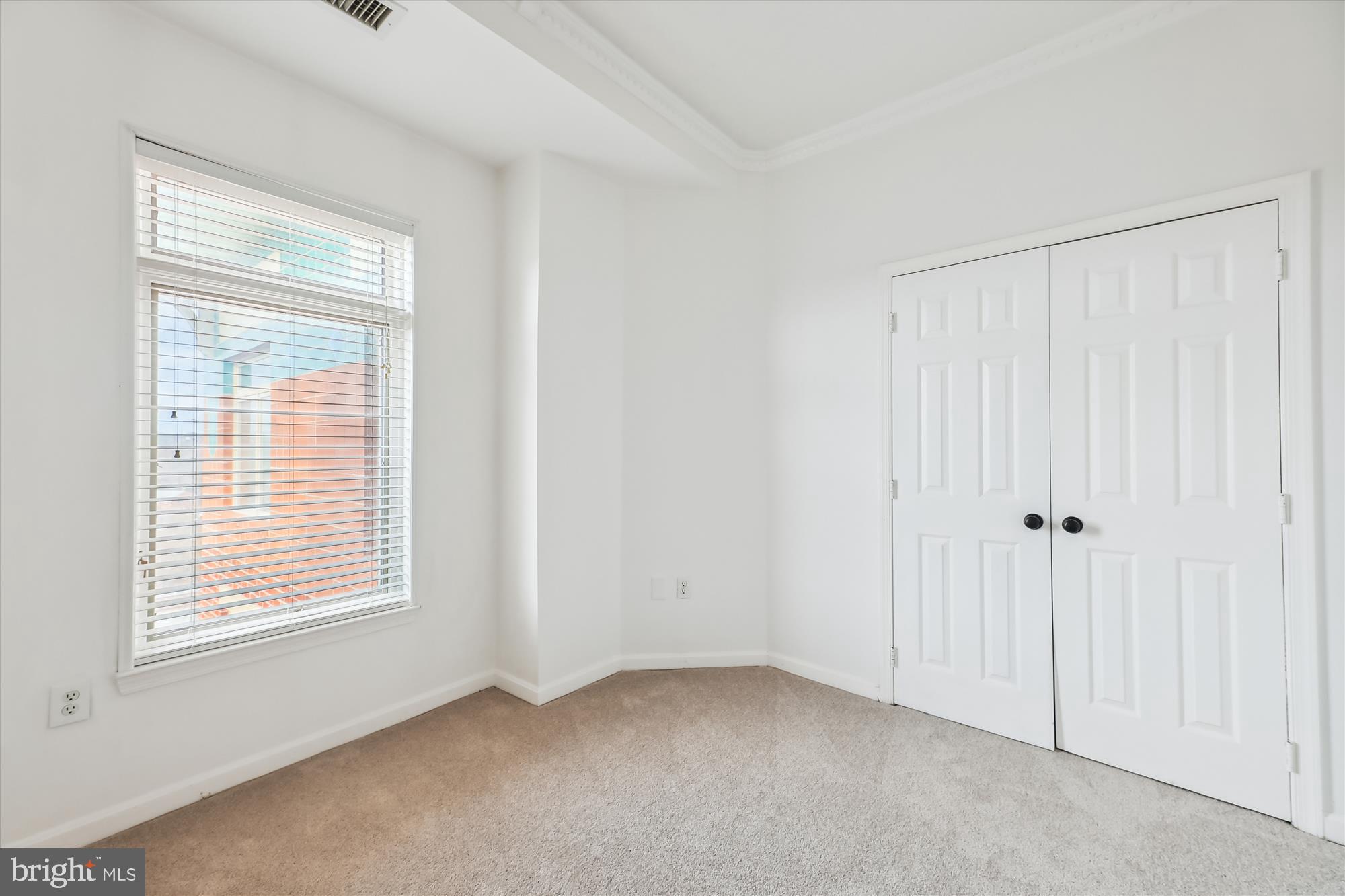 505 East Braddock Road, Unit 704 Alexandria, VA 22314 - Photo 11 of 25