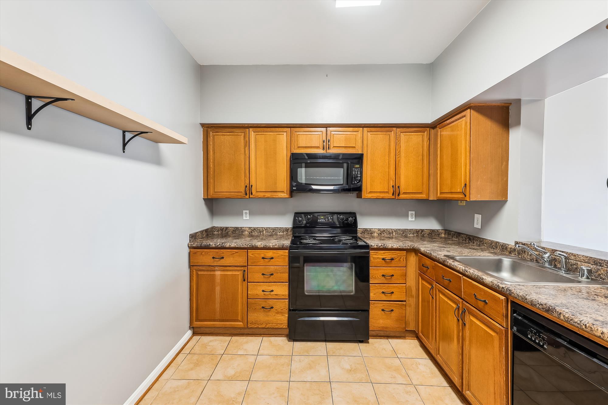 505 East Braddock Road, Unit 704 Alexandria, VA 22314 - Photo 15 of 25
