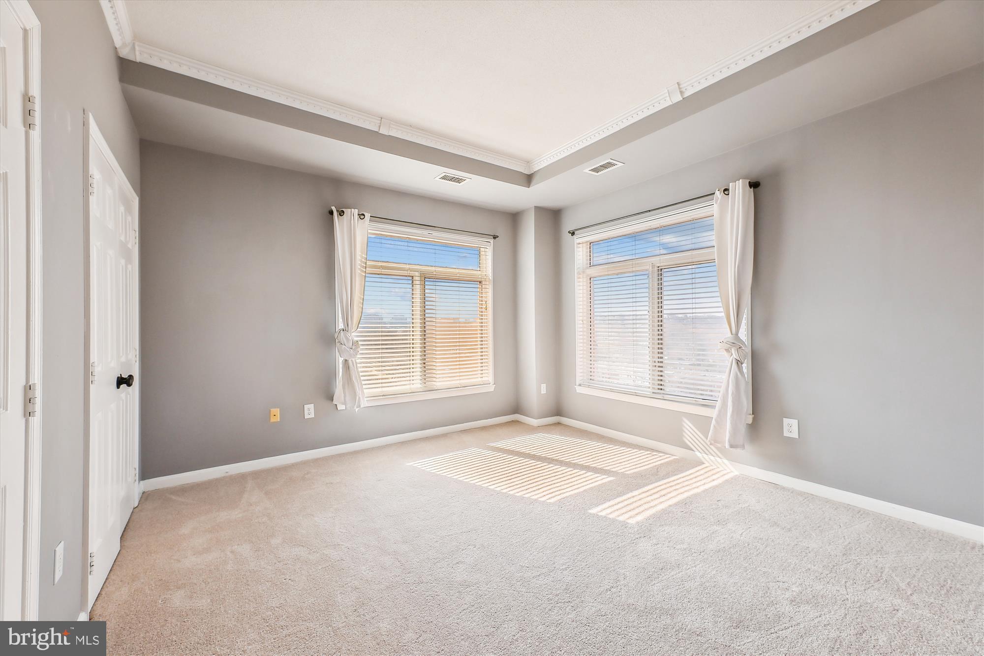 505 East Braddock Road, Unit 704 Alexandria, VA 22314 - Photo 7 of 25