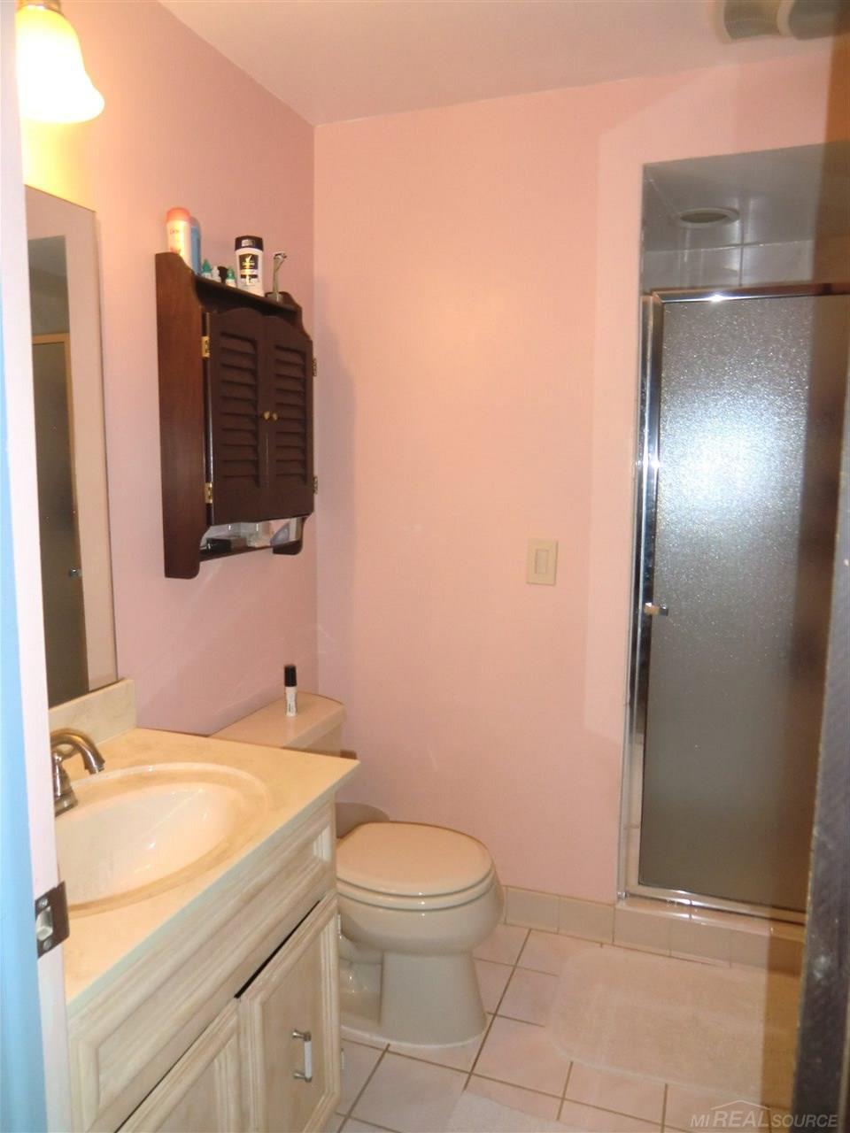 16620 Faulman Road Clinton Township, MI 48035 - Photo 25 of 28 31375368-24.JPG
