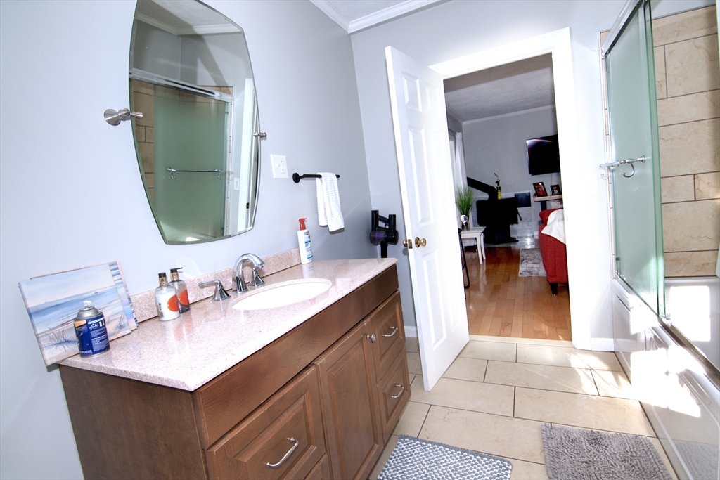 244 Crosby Road Berlin, MA 01503 - Photo 18 of 24