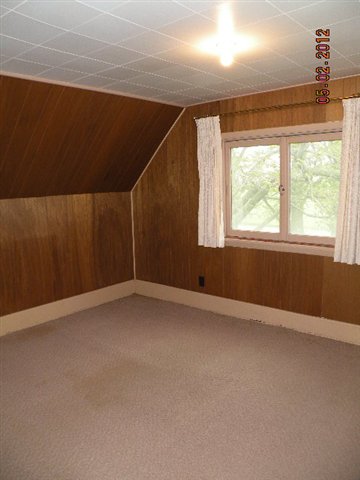8510 North Seymour Road Owosso, MI 48867 - Photo 9 of 10 31102450-8.JPG