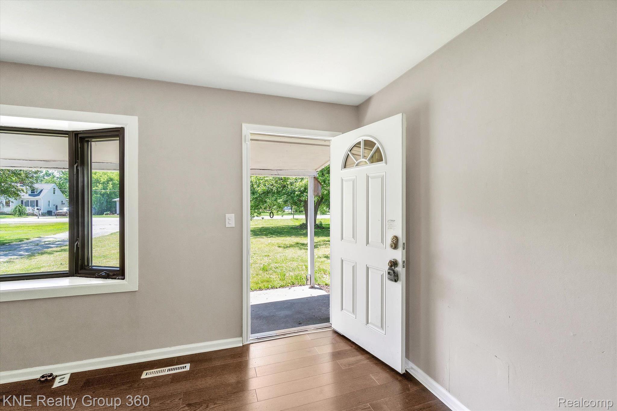 4236 North Belsay Road Flint, MI 48506 - Photo 20 of 41 Gallery Image 20