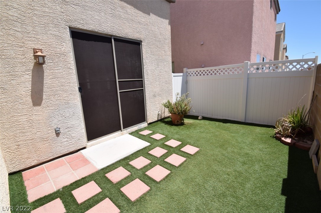 7635 Rising Port Avenue Las Vegas, NV 89113 - Photo 18 of 20 Gallery Image 18