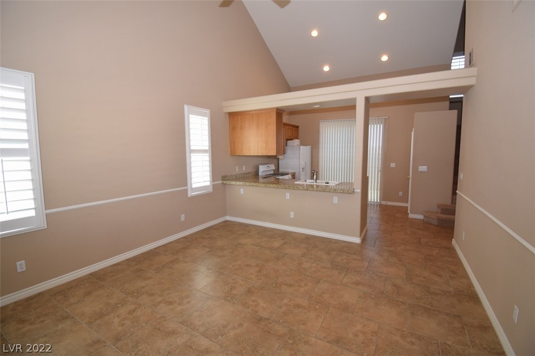 7635 Rising Port Avenue Las Vegas, NV 89113 - Photo 6 of 20 Gallery Image 6