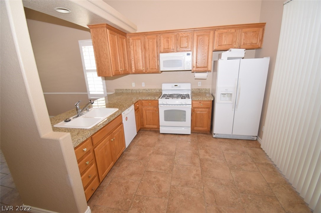 7635 Rising Port Avenue Las Vegas, NV 89113 - Photo 8 of 20 Gallery Image 8