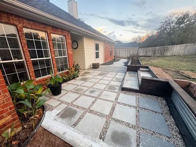 $2,500 | 802 John Thomas Drive, Keene, TX 76059