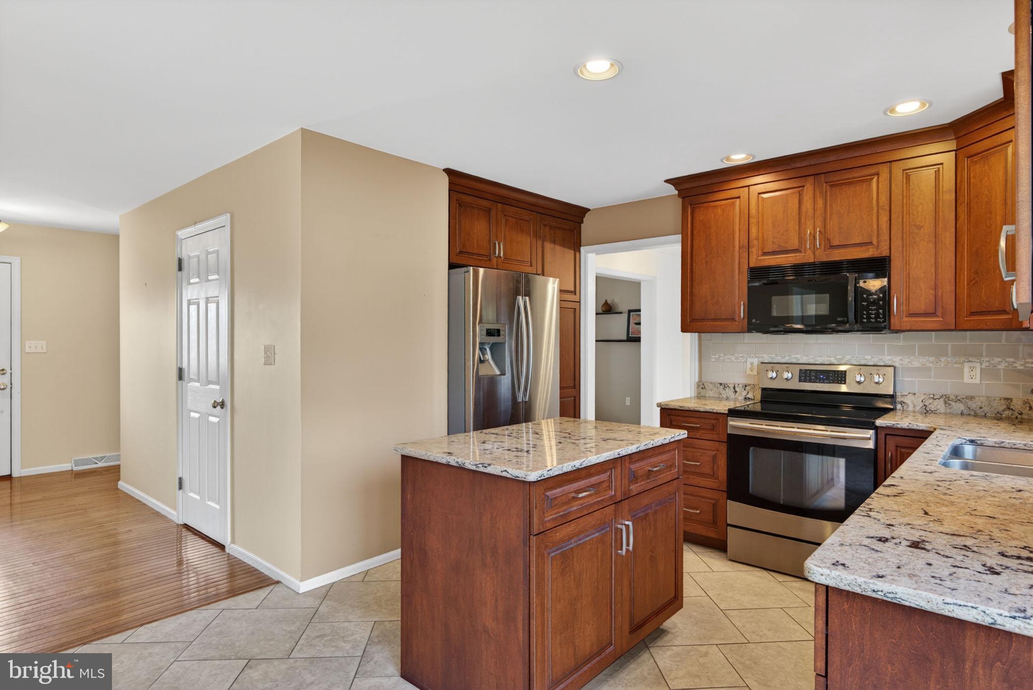 30 Red Maple Circle Palmyra, PA 17078 - Photo 4 of 38 Updated kitchen boasts solid surface counters