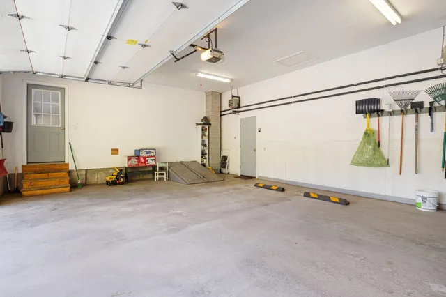 $575,000 | 199 Stagecoach Road, Parsonsfield, ME 04047