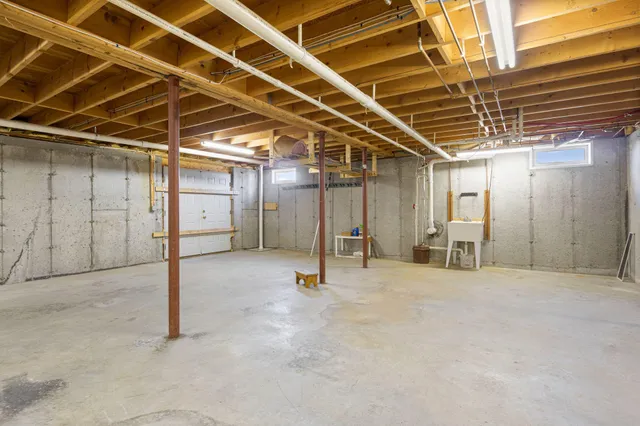 $575,000 | 199 Stagecoach Road, Parsonsfield, ME 04047