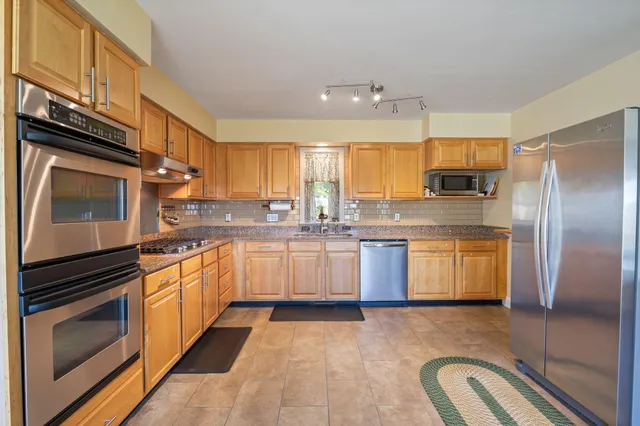 $575,000 | 199 Stagecoach Road, Parsonsfield, ME 04047