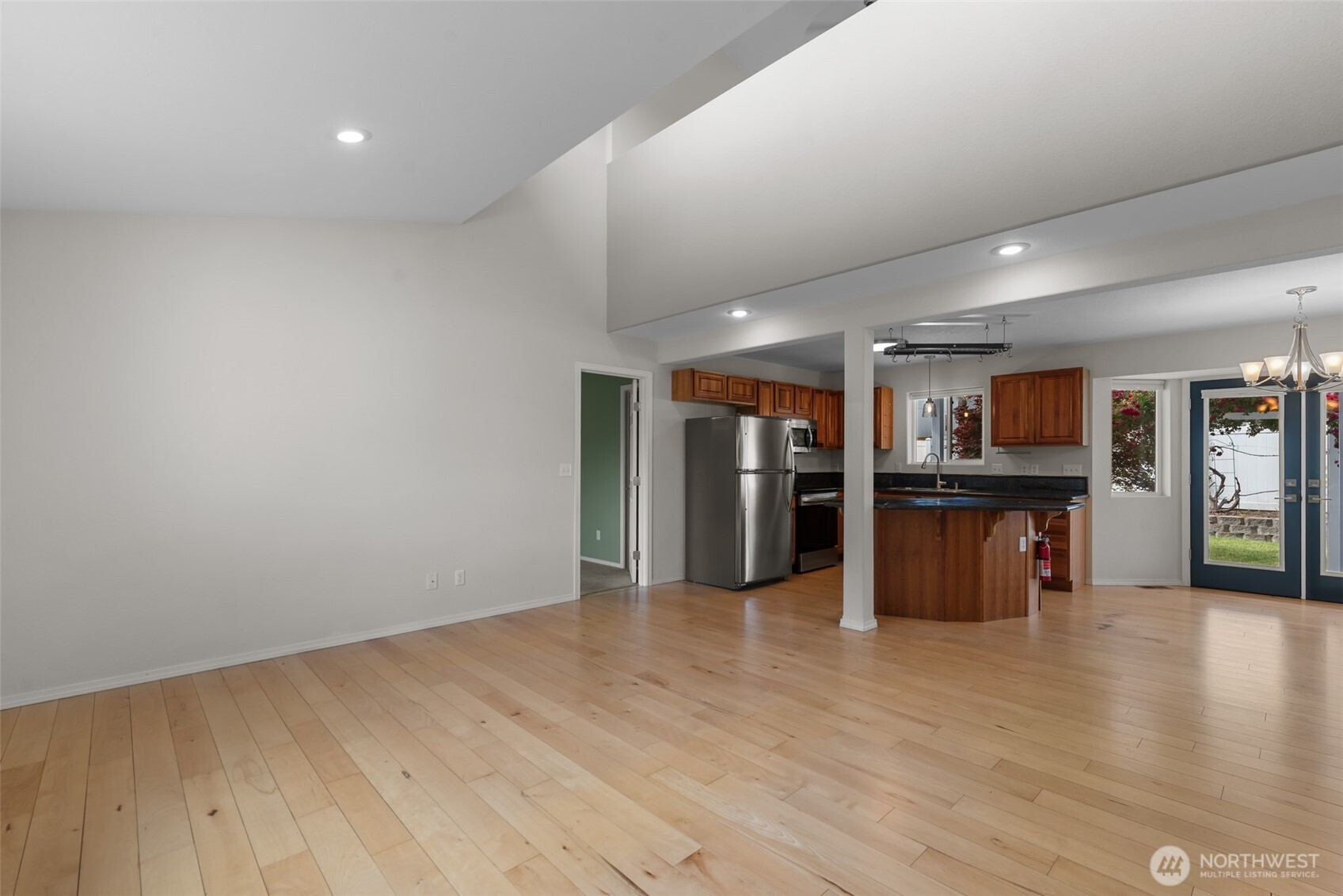 1516 Rex Road Wenatchee, WA 98801 - Photo 5 of 32