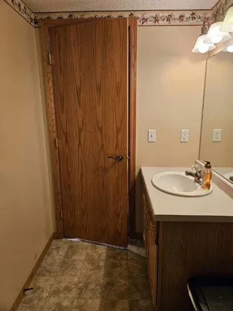 $329,900 | 2300 22nd Drive Southwest, Austin, MN 55912