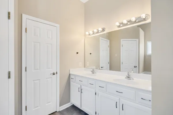$2,250 | 7775 Shadow Elm Lane, Bartlett, TN 38002