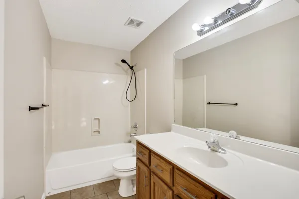 $2,250 | 7775 Shadow Elm Lane, Bartlett, TN 38002