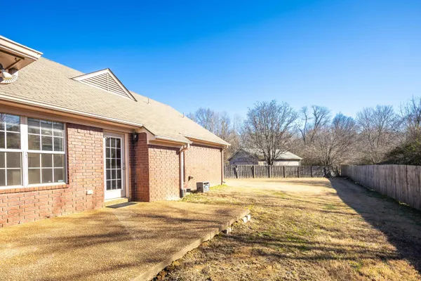 $2,250 | 7775 Shadow Elm Lane, Bartlett, TN 38002