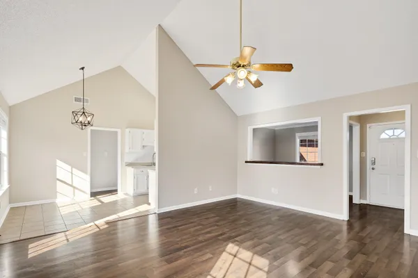 $2,250 | 7775 Shadow Elm Lane, Bartlett, TN 38002