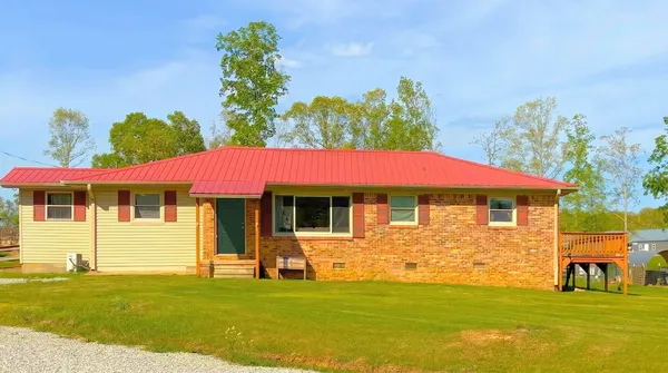 $400,000 | 2539 Chisholm Road, Iron City, TN 38463