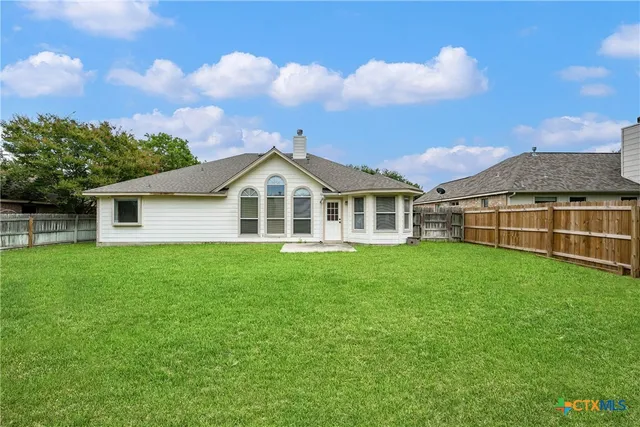 $265,000 | 450 Walnut Heights Boulevard, New Braunfels, TX 78130