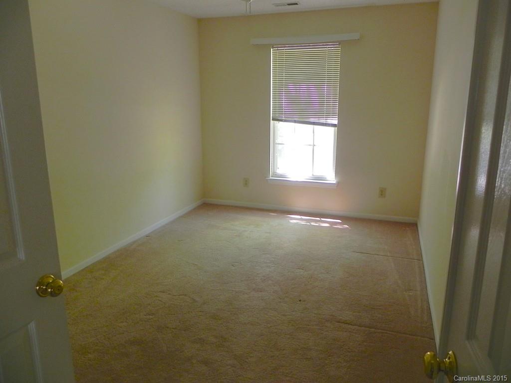 19827 F Henderson Road, Unit F Cornelius, NC 28031 - Photo 6 of 17