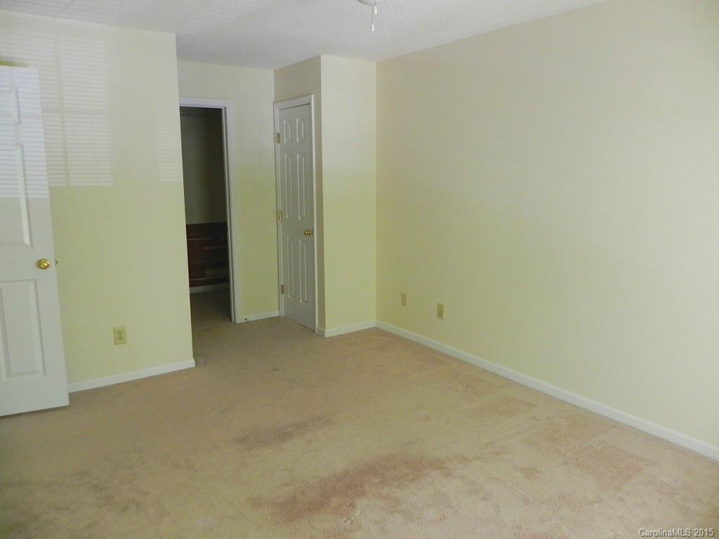 19827 F Henderson Road, Unit F Cornelius, NC 28031 - Photo 8 of 17