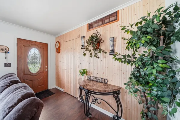 $190,499 | 220 Meadow Lane, Jackson, MI 49203