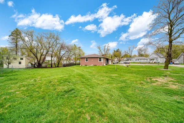$190,499 | 220 Meadow Lane, Jackson, MI 49203