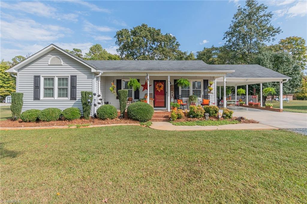 481 North Leonard Road Lexington, NC 27295 - Photo 1 of 40 Gallery Image 1