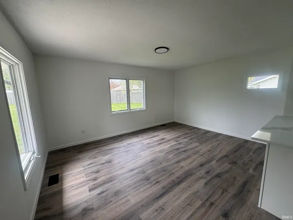 $219,900 | 4621 Dutchess Lane, Fort Wayne, IN 46835