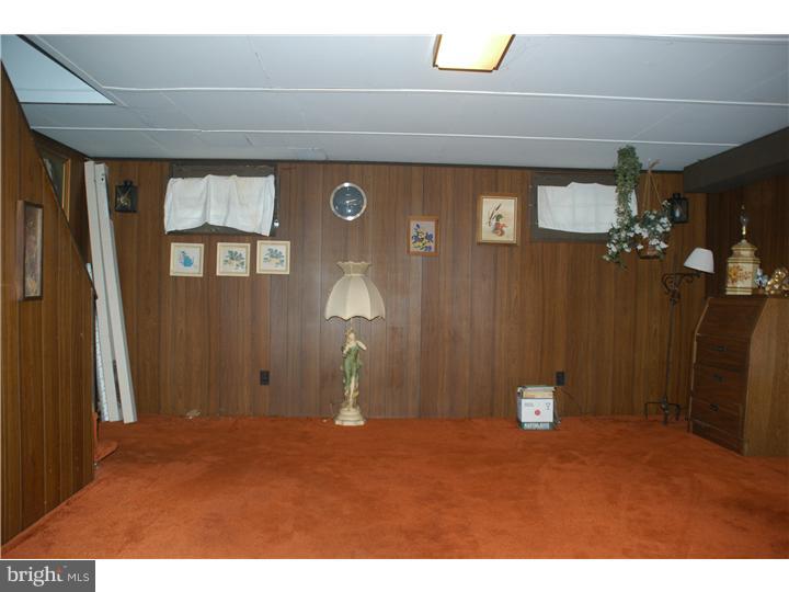 655 Dutton Circle Springfield, PA 19064 - Photo 12 of 16 Basement