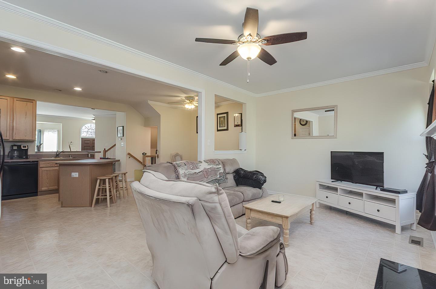 161 Riparian Lane Ranson, WV 25438 - Photo 6 of 42