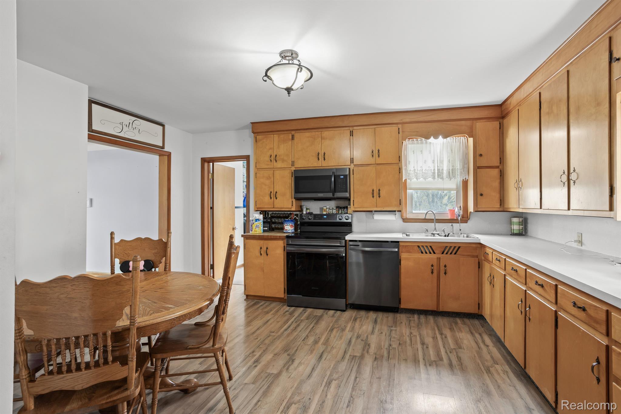10639 Mason Road Fowlerville, MI 48836 - Photo 10 of 25